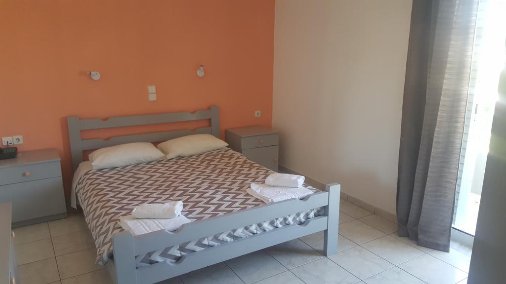 Michel Apartments Amoudara Lasithiou エクステリア 写真