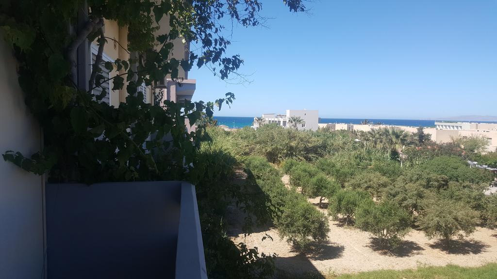 Michel Apartments Amoudara Lasithiou エクステリア 写真