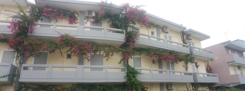 Michel Apartments Amoudara Lasithiou エクステリア 写真